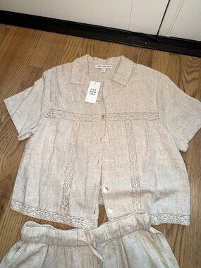 NWT And Now This Linen Blend Short Sleeve Shirt and Pants Set Lace Trim Size M